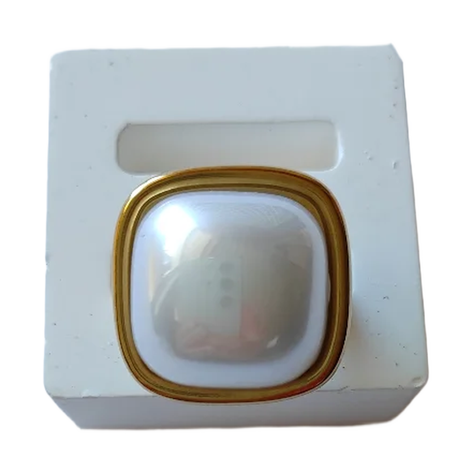 Anillo perla cuadrado ajustable