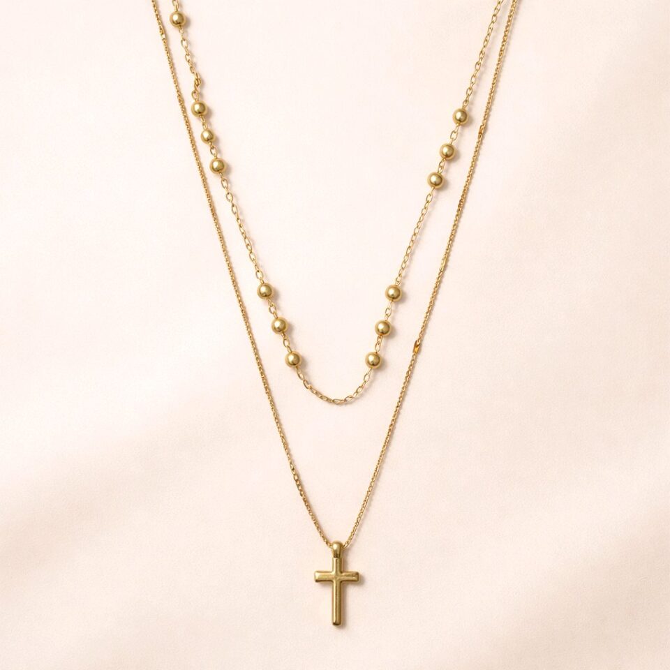 Collar dos tiempos con dije de cruz